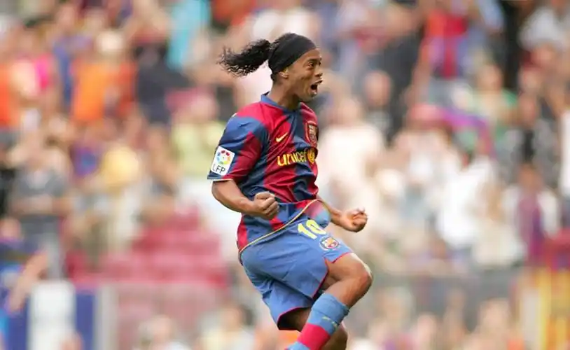 边路球员不 边路球员不