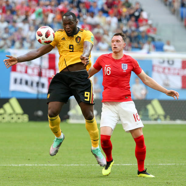 因其卓越的 因其卓越的